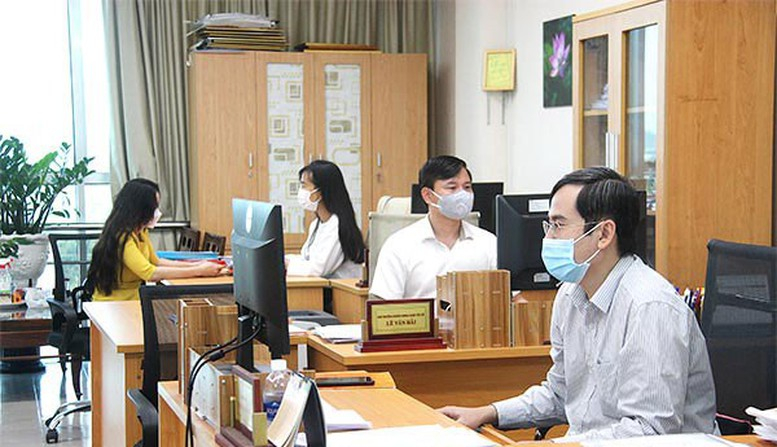 Cán bộ, lãnh đạo phòng sẽ được sắp xếp như thế nào khi tổ chức chính quyền địa phương 2 cấp? 