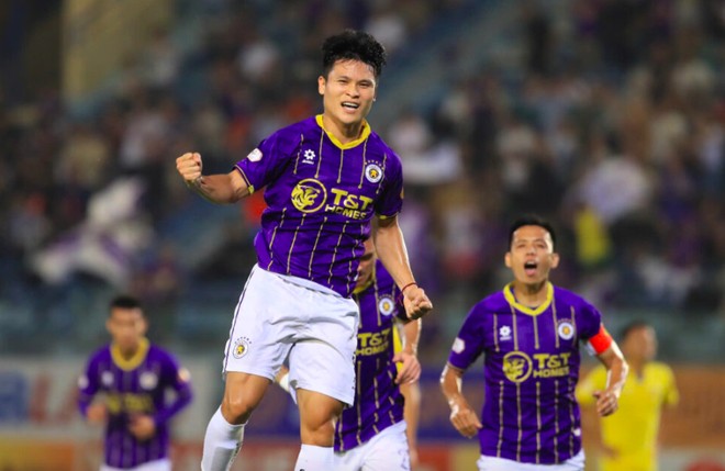 Sẽ có bất ngờ phút chót ở cuộc đua vô địch V.League 2024/25?