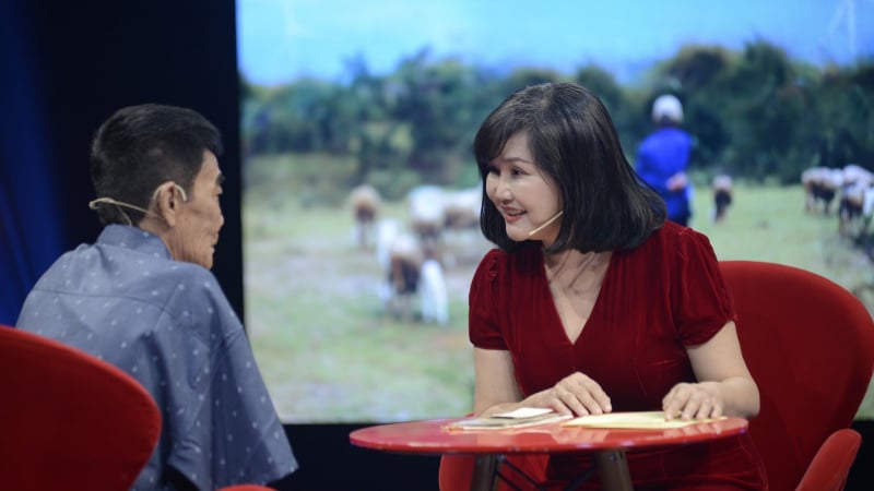 Nhà báo Thu Uyên: “Tôi chưa bao giờ nhận mình là MC cả”