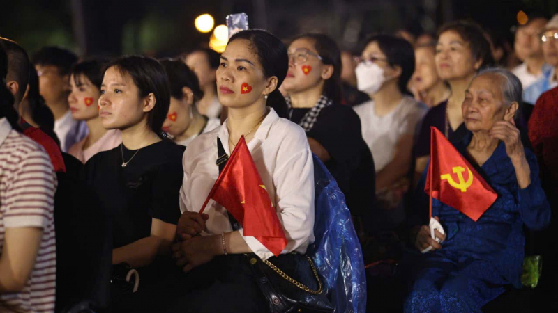 Rưng rưng xúc động chương trình nghệ thuật đặc biệt “Người là Hồ Chí Minh”
