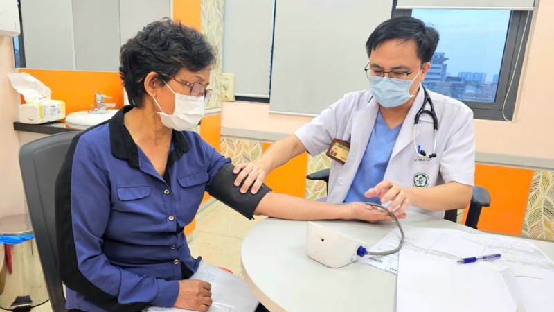 3 nguồn tài chính quan trọng để tiến tới miễn viện phí toàn dân