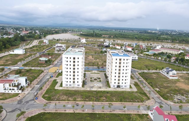 Toàn cảnh toà nhà tái định cư mà Kon Tum chuyển đổi công năng sang nhà ở xã hội