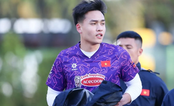 ĐT Việt Nam gặp khó ra sao khi không có Việt Anh, Thanh Bình?