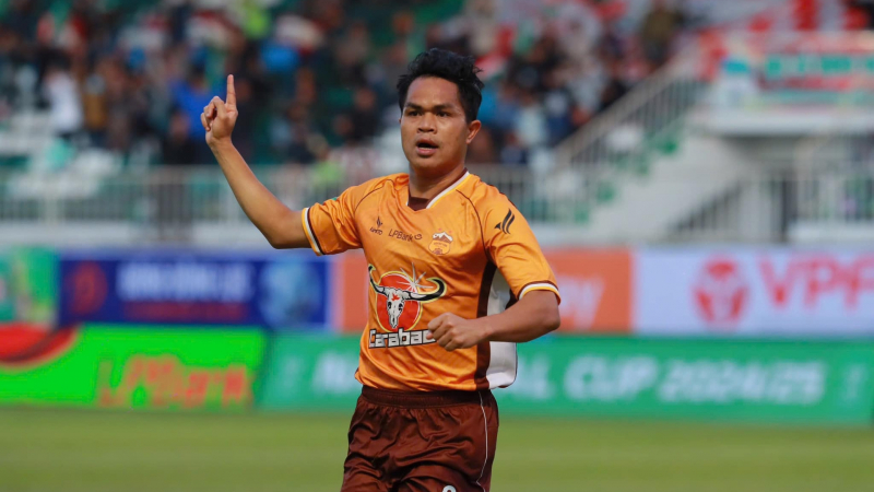 Tin chiều 14/6: Rời HAGL, 'Kante Việt Nam” gia nhập Phù Đổng Ninh Bình?
