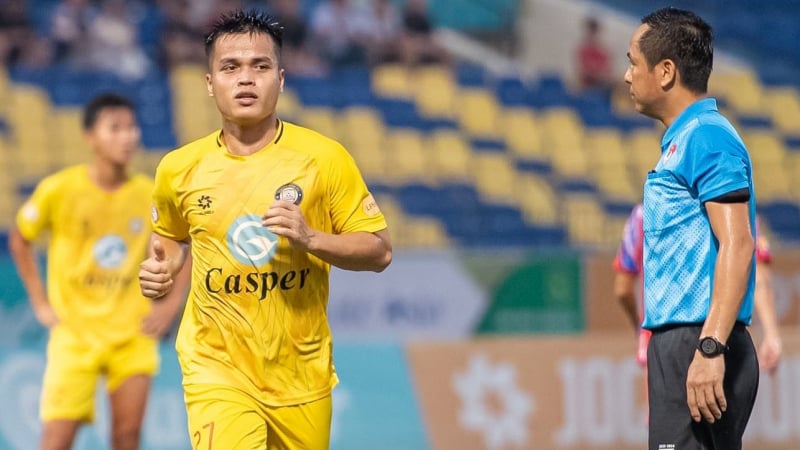 Tin sáng (18/6): Thép xanh Nam Định “đi chợ” sớm, chiêu mộ cùng lúc 2 tân binh