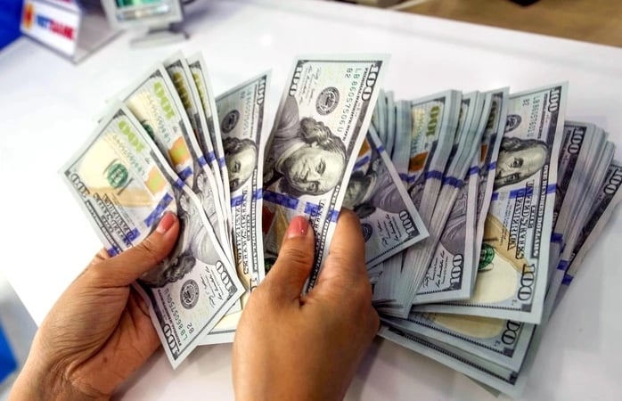 Giá USD hôm nay 11/7: Ổn định giữa 'đòn' thuế quan Mỹ và dữ liệu việc làm mạnh mẽ
