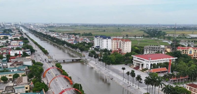 Xã mới này ở tỉnh Hưng Yên, sau sáp nhập Thái Bình, chính quyền lập biên bản một trường hợp lấn chiếm đất đai