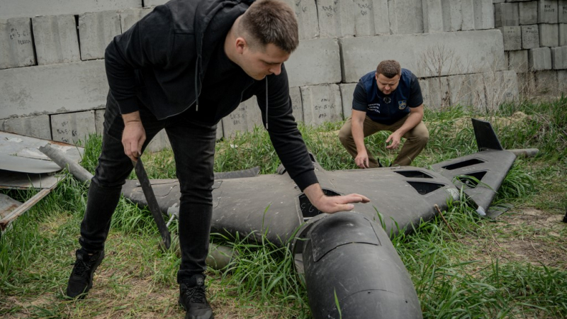 Nhanh đến mức không thể bắn hạ: Ukraine kinh hoàng trước vũ khí 'tối thượng' bay trên 500km/h Nga dội vào Kiev