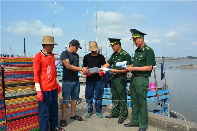 Đội tàu đánh cá lớn nhất TP Hồ Chí Minh vừa được tuyên truyền chống khai thác IUU