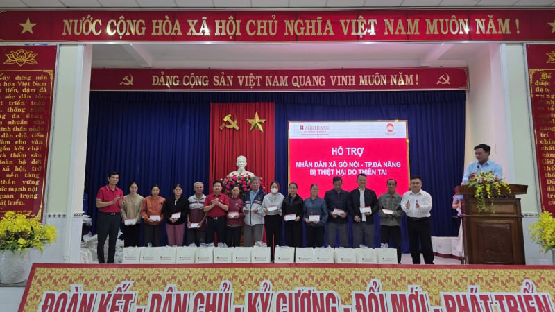 Agribank trao gửi yêu thương, cùng người dân Đà Nẵng đứng lên sau thiên tai