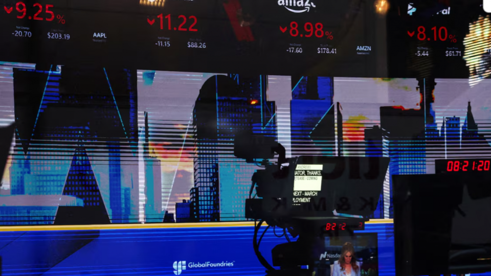 Thuế quan của ông Trump quét 5.000 tỉ USD bay màu khỏi phố Wall, chứng khoán Mỹ có tuần tệ hại nhất