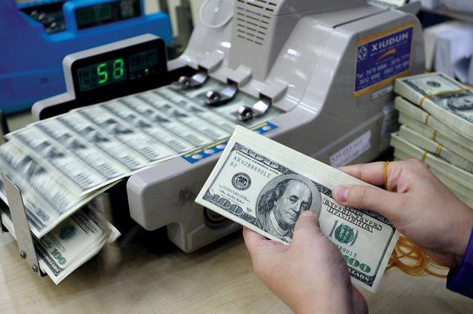 Từng dự báo tỷ giá USD sẽ hơn 27.000 đồng, ngân hàng lớn từ Singapore giải thích về dự báo mới