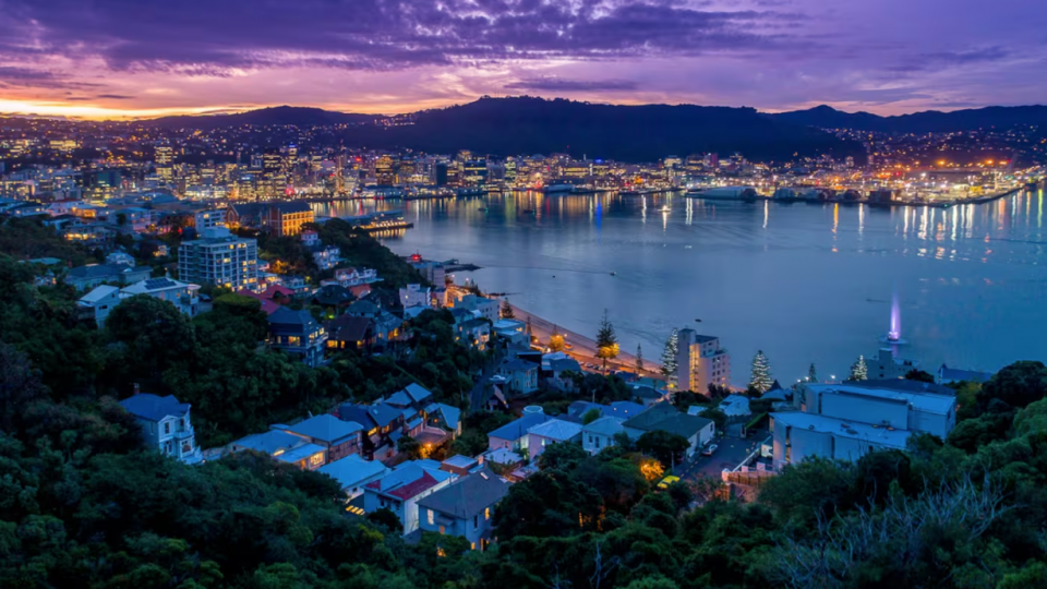 New Zealand vừa ban hành 'thị thực vàng', làn sóng đầu tư  tràn vào ồ ạt