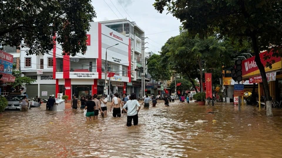 Công điện của Chủ tịch UBND tỉnh Sơn La về ứng phó mưa lũ, ngập lụt tại các xã dọc Sông Mã