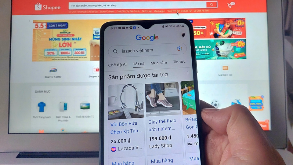 Dòng tiền tiêu dùng đang đổi hướng, mỗi ngày nghìn tỷ chảy qua sàn online