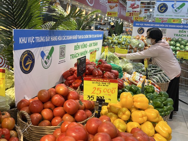 Khi hàng hóa phải có 'căn cước số'