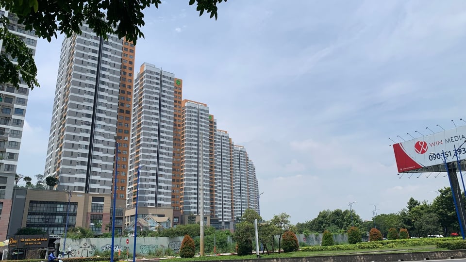 TP.HCM đề xuất cơ quan cấp xã được cấp sổ hồng cho cá nhân