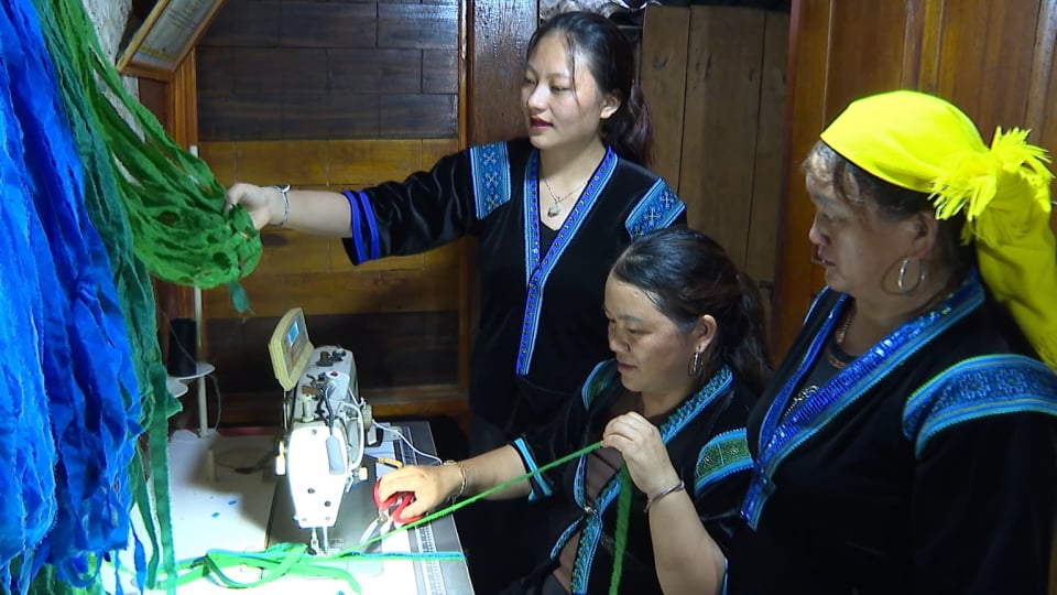 Lai Châu: Giữ gìn bản sắc văn hóa gắn với giảm nghèo bền vững