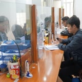 Vì sao công chức mất việc do sáp nhập không được hưởng trợ cấp thất nghiệp nhưng viên chức lại được?