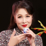 Nghệ sĩ Nhân dân Hồng Vân 'rụng rời' khi được nhạc sĩ nổi tiếng hàng đầu Việt Nam hỏi trong lần gặp duy nhất