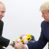 Nga 'chơi' ông Trump: Điện Kremlin hồi sinh chiến thuật cũ để trì hoãn lệnh ngừng bắn ở Ukraine?
