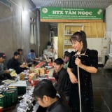 Có 12 chiếc đinh trong chân, người phụ nữ kém may mắn khiến nhiều người phải nể phục vì điều này 