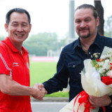 Tin sáng (2/5): HLV Popov mang ‘nỗi lo kép’ đến các đội bóng của bầu Hiển?