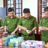 Thủ tướng chỉ đạo 'nóng' để xử lý việc sản xuất, buôn bán thuốc chữa bệnh giả, sữa giả, thực phẩm bảo vệ sức khỏe giả