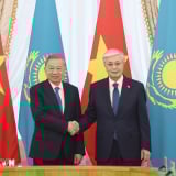 
Tổng thống Kazakhstan Kassym-Jomart Tokayev đón và hội đàm với Tổng Bí thư Tô Lâm