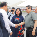 Hình ảnh Thủ tướng Phạm Minh Chính dự Lễ khởi công xây dựng cầu Tứ Liên gần 20.000 tỷ đồng