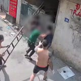 Xác minh vụ nhóm người ném đá, hành hung một cặp vợ chồng tại nhà ở Hà Nội
