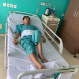 Bán nhà không đủ tiền ghép gan cho chồng, vợ khóc ngất cầu cứu