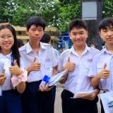 Thi chuyên vào 10 TP.HCM năm 2025: Nhiều thí sinh đánh giá đề khó, không dễ đạt được điểm giỏi