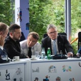 Đức cảnh báo một đòn nghiêm trọng EU giáng vào Ukraine