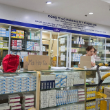 Chợ thuốc Hapulico: Xẻ quầy thuốc cho thuê lại, mạnh ai nấy bán