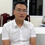 Phó Chủ tịch thị trấn ở Hà Nội sản xuất cồn giả như thế nào?