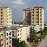 Kiốt khu nhà công nhân ở ngoại thành Hà Nội hoang tàn, nhếch nhác sau khi có kết luận sai phạm