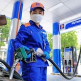 Giá xăng dầu hôm nay 7/7: Giảm liên tục, xăng dầu trong nước sẽ lao dốc?