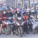 Cấm xe máy xăng trong vành đai 1 từ năm 2026: Hà Nội cần giải bài toán gì để tránh dẫn tới bị động, lúng túng?