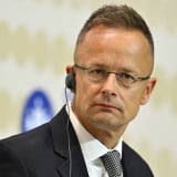 Ngoại trưởng Hungary tiết lộ ai đã ngăn cản ông Trump đạt được nhiều thành tựu hơn về Ukraine