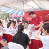 Dự đoán điểm chuẩn đại học năm 2025: 'Tiết lộ' biến động theo ngành so với năm trước