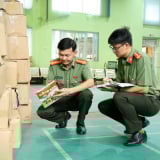 TIN NÓNG 24 GIỜ QUA: Phá đường dây sản xuất sách giáo khoa giả 'khủng'; giả danh công an để lừa đảo, chiếm đoạt tài sản