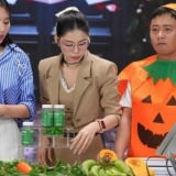 Người nổi tiếng quảng cáo sai sự thật trên mạng xã hội sẽ bị xử lý thế nào?