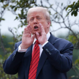 Zelensky sẽ phải ký một văn bản - ông Trump công bố thời gian địa điểm và chi tiết đầu tiên về thỏa thuận Nga - Ukraine