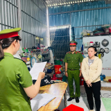 Tin tưởng chủ hụi gần 20 năm, hàng chục người dân Cà Mau mất trắng hơn 8 tỷ đồng
