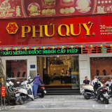 Giá vàng hôm nay mới nhất (5/6) lao dốc 'không phanh': Cảnh xếp hàng không còn, lượng người mua giảm dần