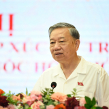 Tổng Bí thư Tô Lâm gợi ý Hà Nội nghiên cứu ngoài việc miễn học phí có thể tăng suất ăn học đường cho học sinh 