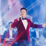 NSƯT Hoàng Tùng đưa khán giả trở về miền ký ức trong chương trình kỷ niệm 50 năm Ngày Giải phóng miền Nam