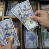 Giá USD hôm nay 29/4: Trượt dốc, chuyên gia nói đợt bán tháo đồng bạc xanh là 'bất thường tạm thời'