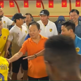 Bầu Hiển thưởng Quảng Nam FC 500 triệu đồng, CĐV ‘cười ra nước mắt’